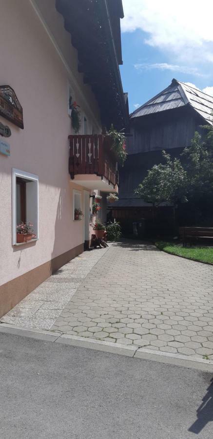 Apartma Albina Kranjska Gora Buitenkant foto
